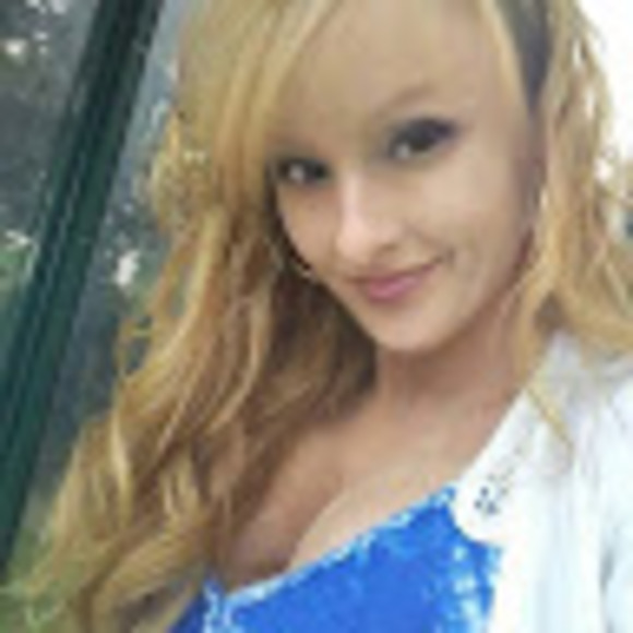 Meet your Posher, Tara - Picture 1 of 1